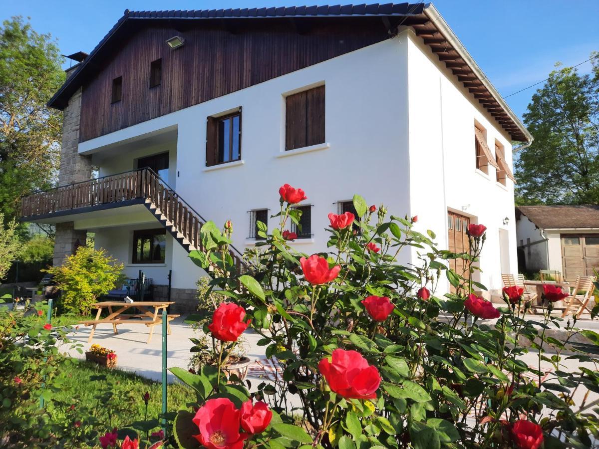 Le Jardin De Moulis, Saint Girons, Ariege, Pyrenees, Bed & Breakfast ภายนอก รูปภาพ