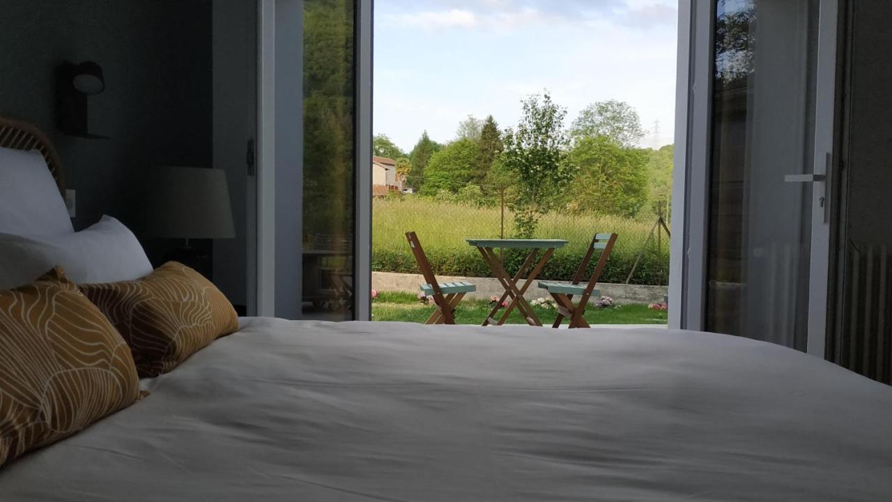 Le Jardin De Moulis, Saint Girons, Ariege, Pyrenees, Bed & Breakfast ภายนอก รูปภาพ