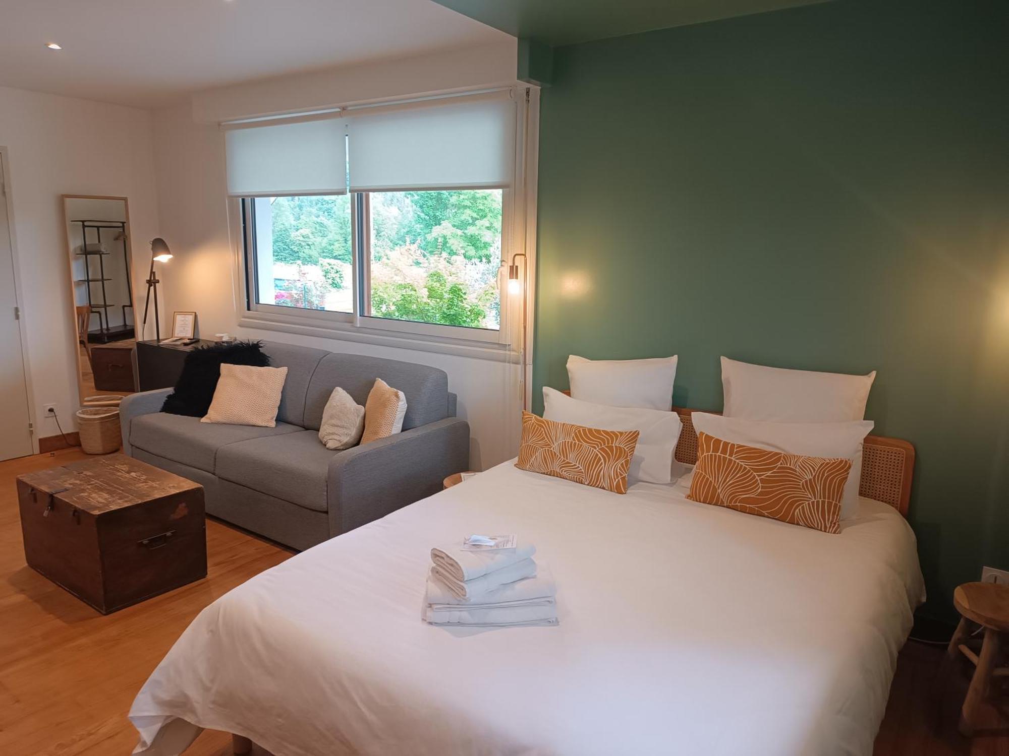 Le Jardin De Moulis, Saint Girons, Ariege, Pyrenees, Bed & Breakfast ภายนอก รูปภาพ